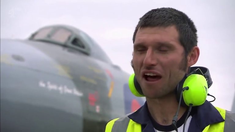 Download Guy Martin: Last Flight of the Vulcan Bomber Movie