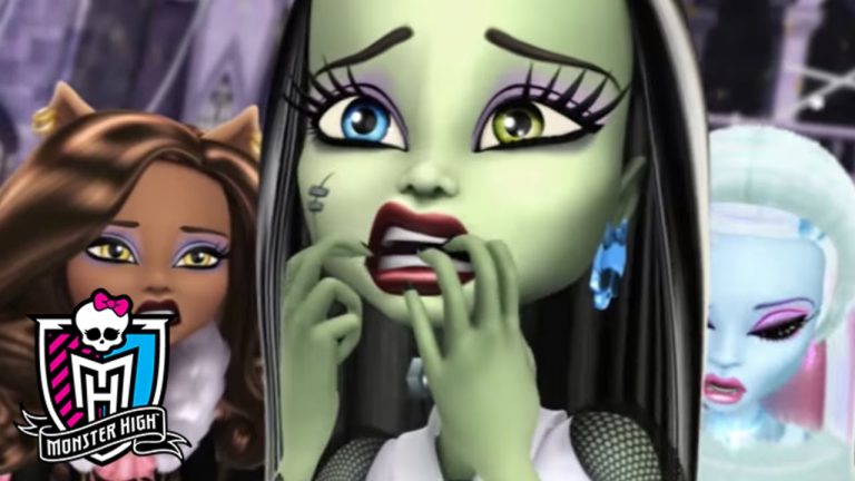 Download Monster High: Ghouls Rule Movie