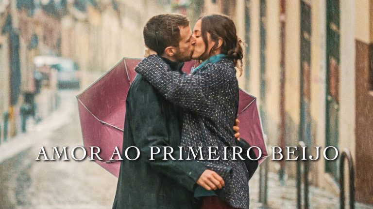 Baixar o filme Cinema: Amor Ao Primeiro Beijo pelo Mediafire