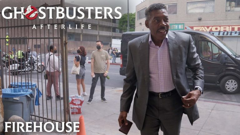 Baixar o filme Elenco De Ghostbusters Firehouse pelo Mediafire