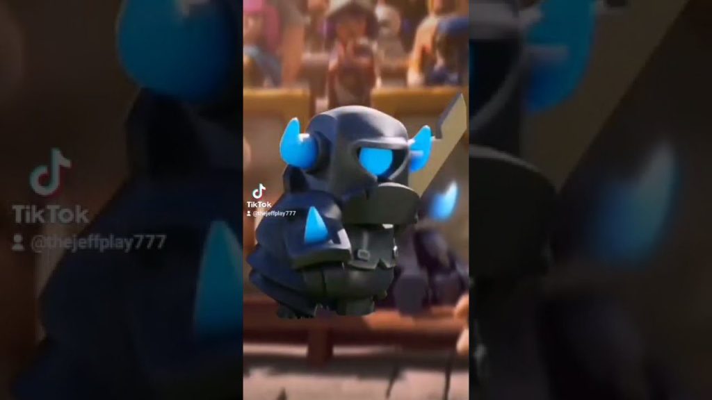 Cuánto mide el mini Pekka de altura