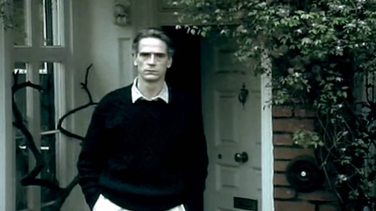 Download the Damage.1992 movie from Mediafire