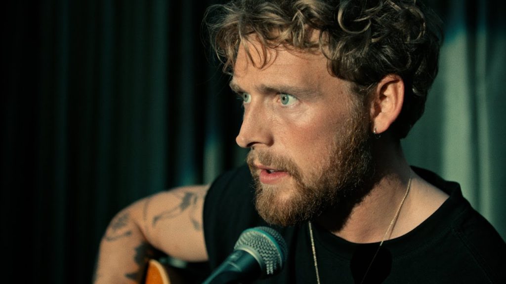 Download the A Beautiful Life Movies Netflix Cast movie from Mediafire Download the A Beautiful Life Movies Netflix Cast movie from Mediafire