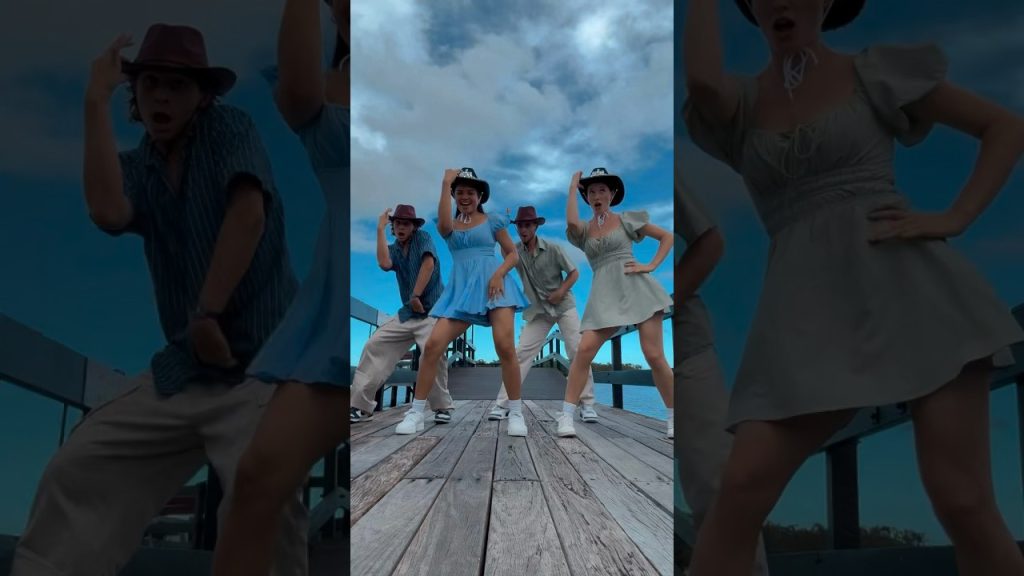 Download the Cowgirls Song movie from Mediafire Download the Cowgirls Song movie from Mediafire