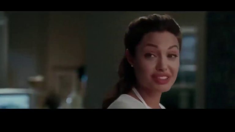 Download the Mr And Mrs Smith Movies Online movie from Mediafire