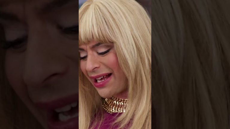 Download the The Kroll Show Cast series from Mediafire