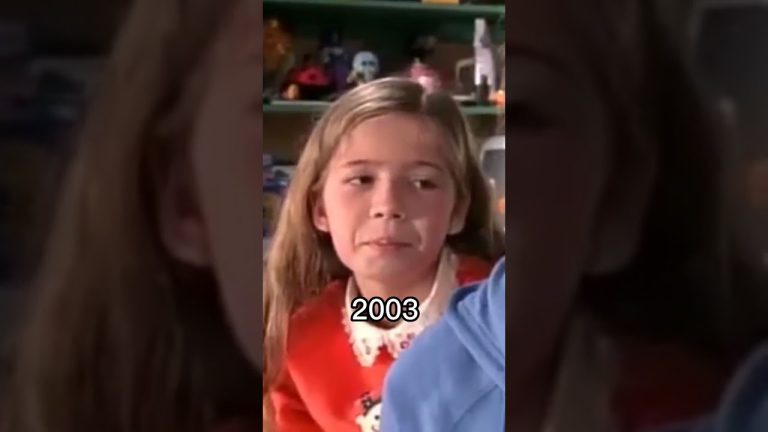 Download the Sam & Cat Season 2 series from Mediafire