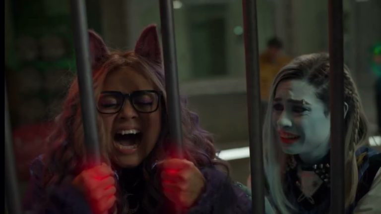 Download Monster High: Scaris City of Frights Movie